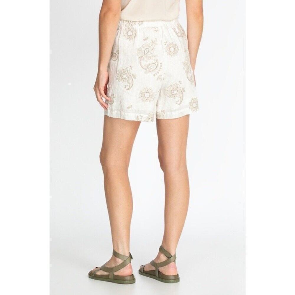 Johnny Was Maxine Walker Embroidery Paisley in Antique White Shorts Size Medium - Picture 12 of 14